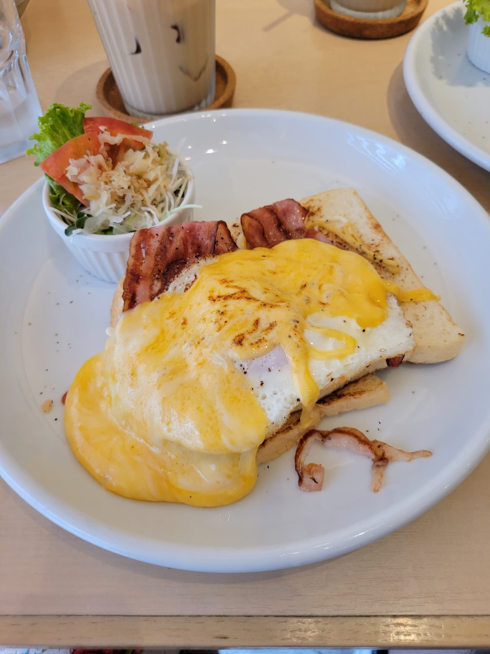 Breakfast 22
