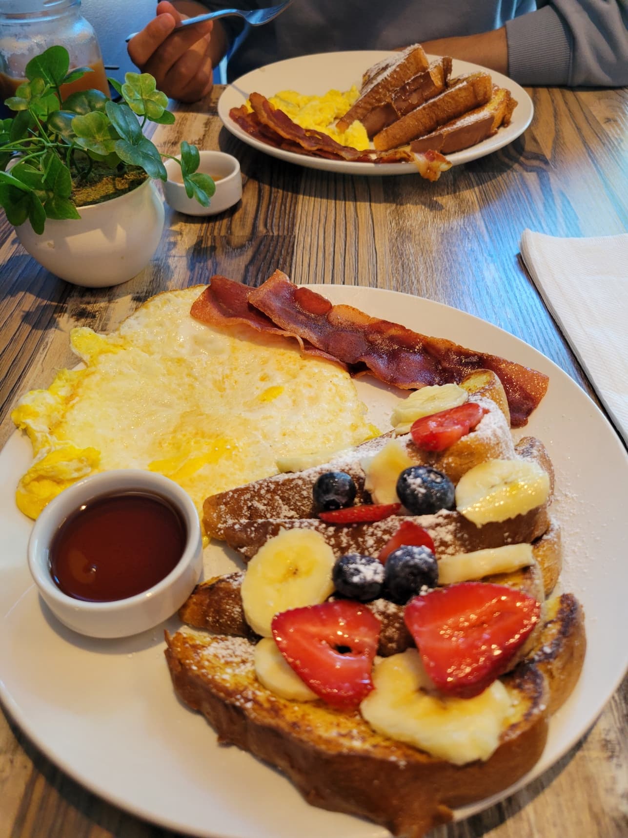 Breakfast 12